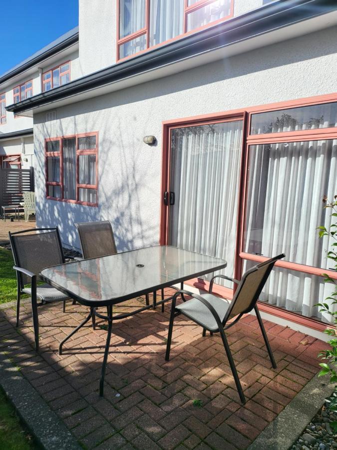 Asure Destiny On Fitzherbert Motel Palmerston North Esterno foto